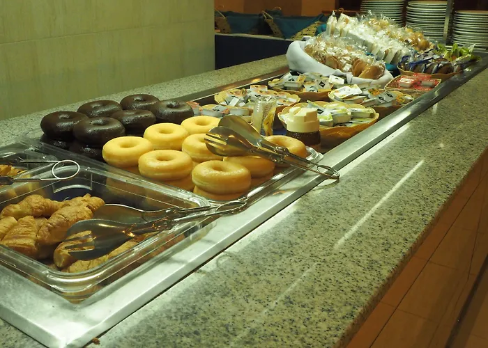 Отель Andalucia 2*